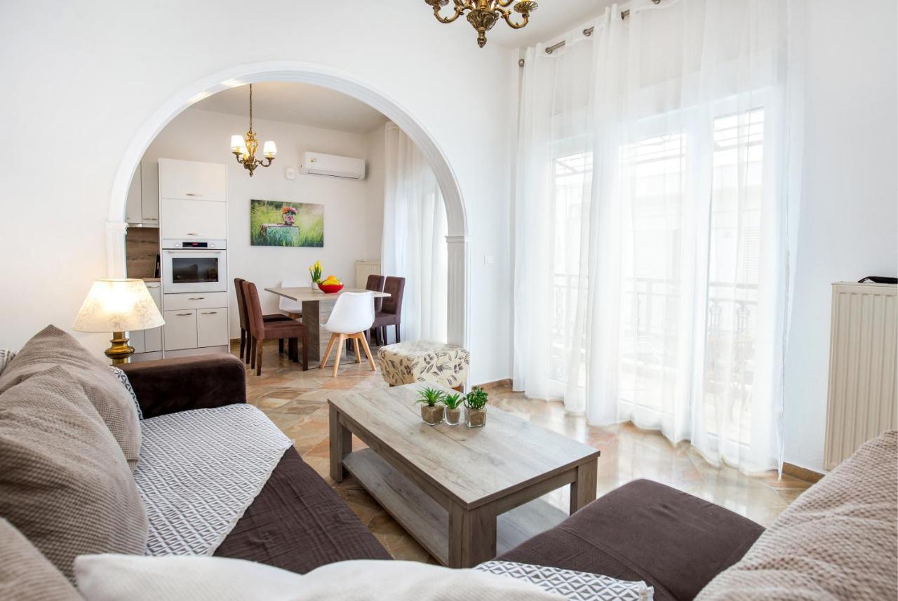 Onarhome Potos Buitenkant foto
