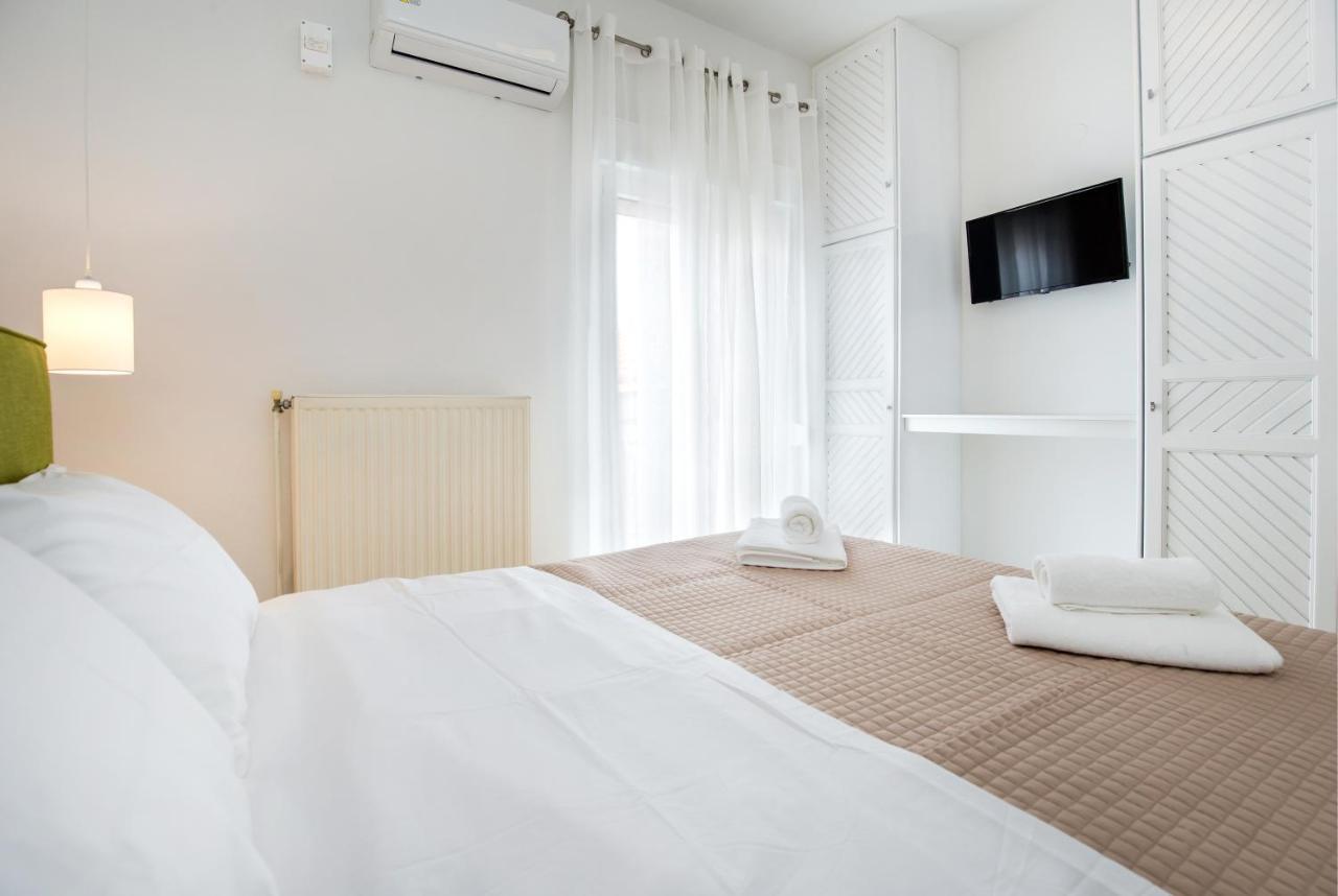 Onarhome Potos Buitenkant foto